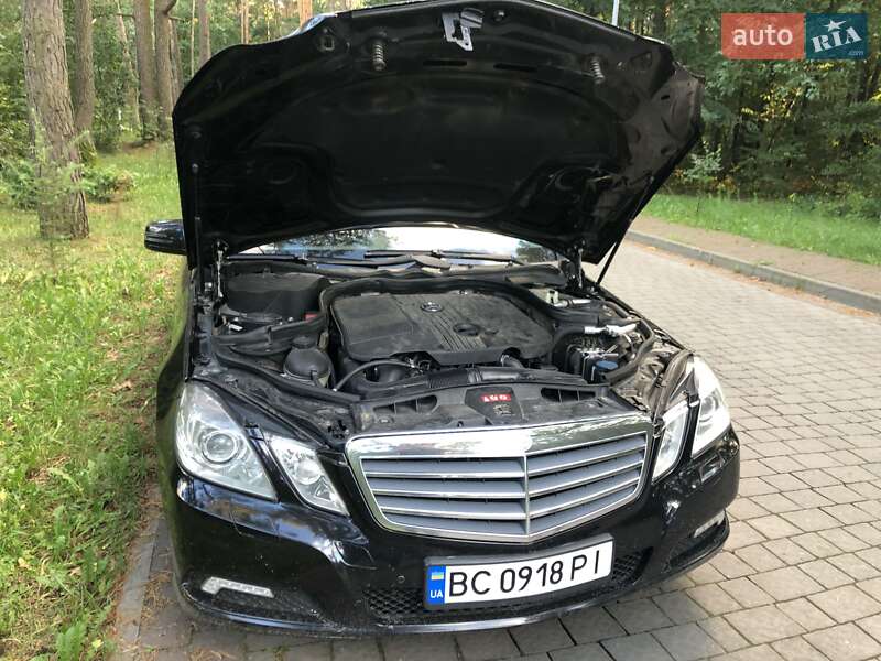 Универсал Mercedes-Benz E-Class 2010 в Львове фото 26 Универсал Mercedes-Benz E-Class 2010 в Львове