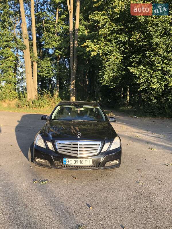 Универсал Mercedes-Benz E-Class 2010 в Львове фото 20 Универсал Mercedes-Benz E-Class 2010 в Львове