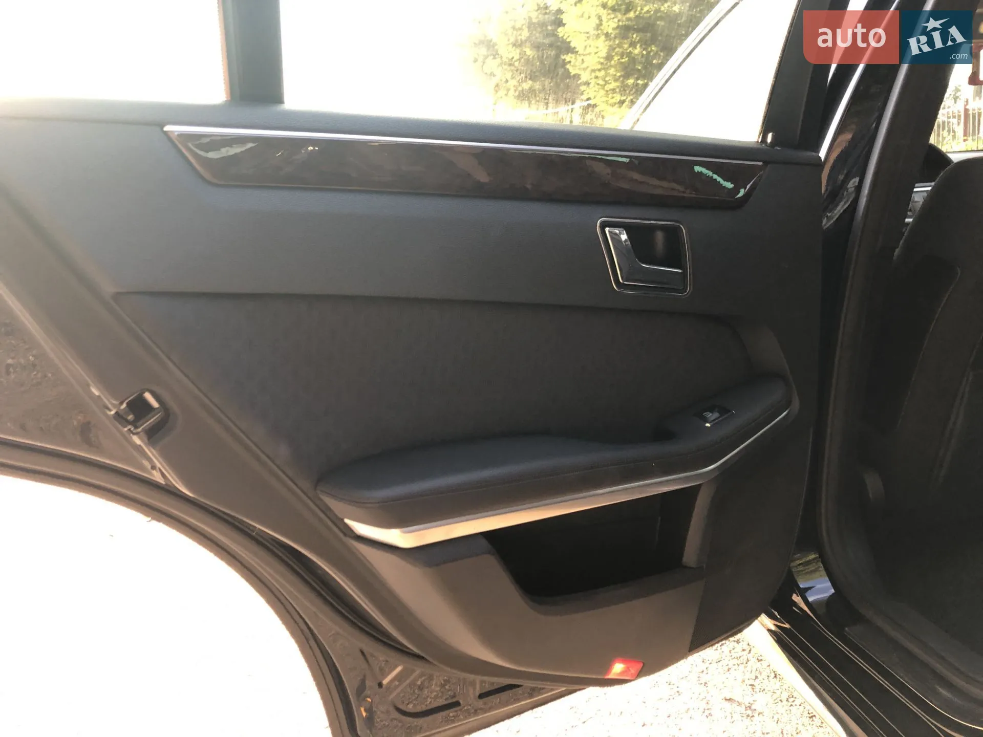 2010 Mercedes-Benz E-klasse - мініатюра 31