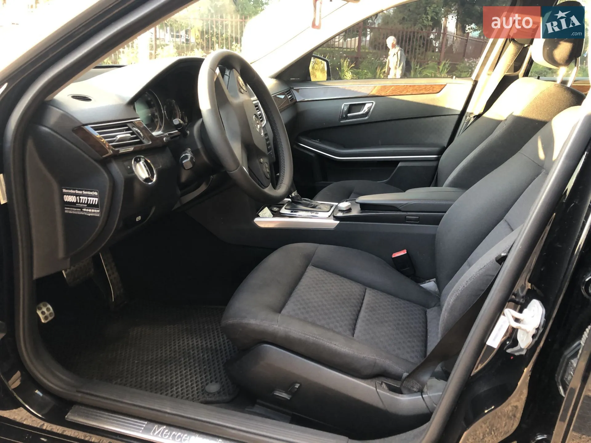 2010 Mercedes-Benz E-klasse - мініатюра 34