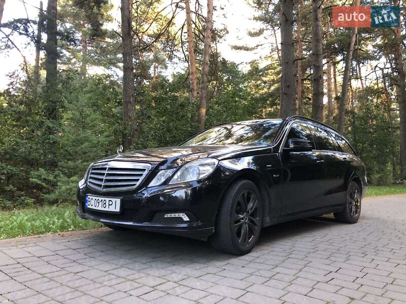 Универсал Mercedes-Benz E-Class 2010 в Львове фото 49 Универсал Mercedes-Benz E-Class 2010 в Львове