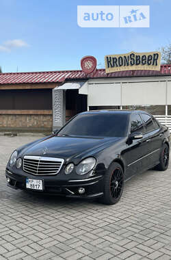 Седан Mercedes-Benz E-Class 2005 в 