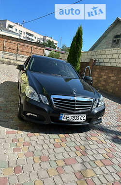 Седан Mercedes-Benz E-Class 2009 в Кривому Розі