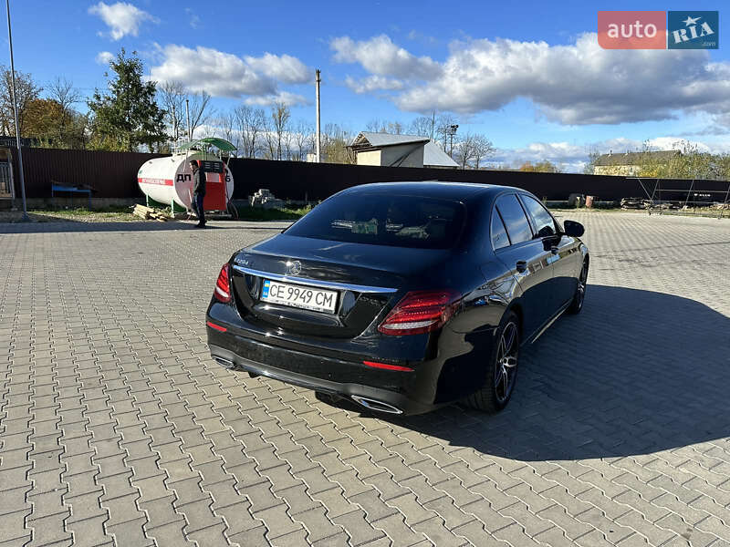 Седан Mercedes-Benz E-Class 2018 в Чернівцях