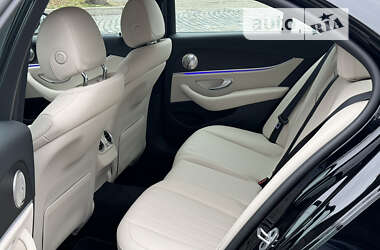 Седан Mercedes-Benz E-Class 2021 в 
