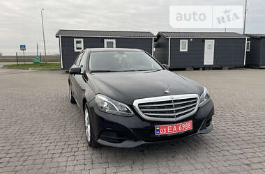 Седан Mercedes-Benz E-Class 2014 в Радивилове