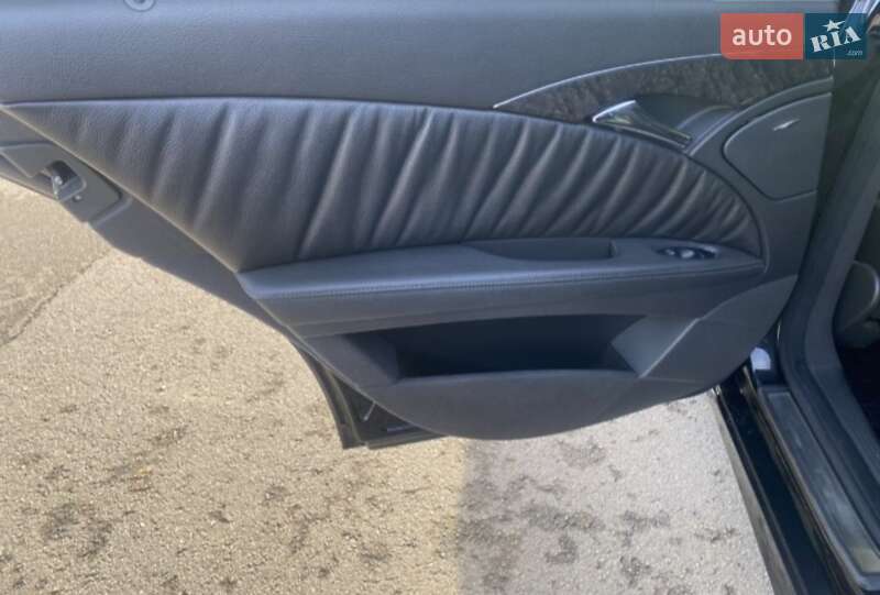 Седан Mercedes-Benz E-Class 2006 в Херсоні