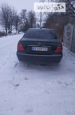 Седан Mercedes-Benz E-Class 2003 в Виннице