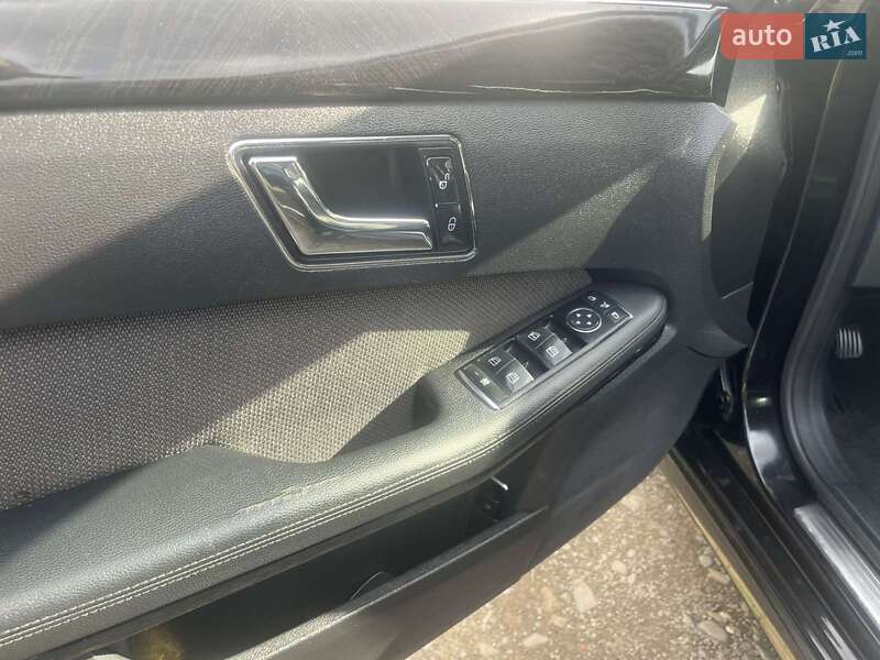 Универсал Mercedes-Benz E-Class 2011 в Межгорье