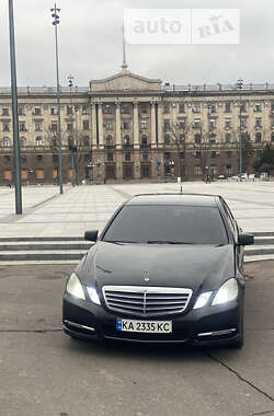 Седан Mercedes-Benz E-Class 2013 в Миколаєві