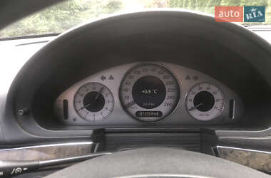 Седан Mercedes-Benz E-Class 2003 в 