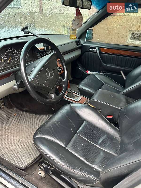 Універсал Mercedes-Benz E-Class 1995 в Василькові