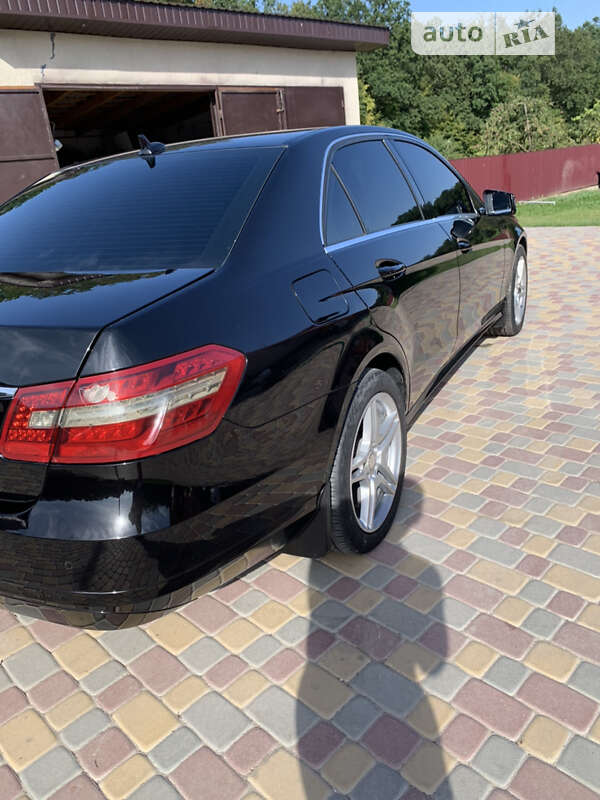Седан Mercedes-Benz E-Class 2012 в Хмельницькому