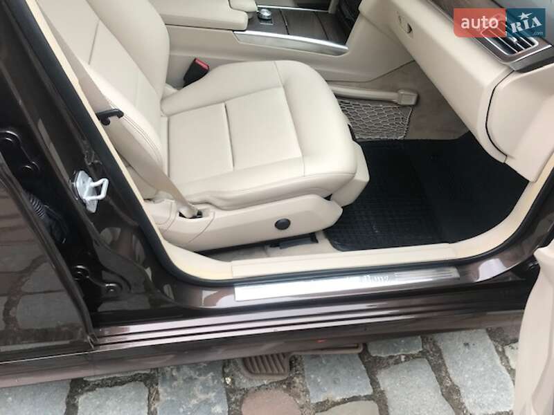 Седан Mercedes-Benz E-Class 2013 в Львові фото 3 Седан Mercedes-Benz E-Class 2013 в Львові