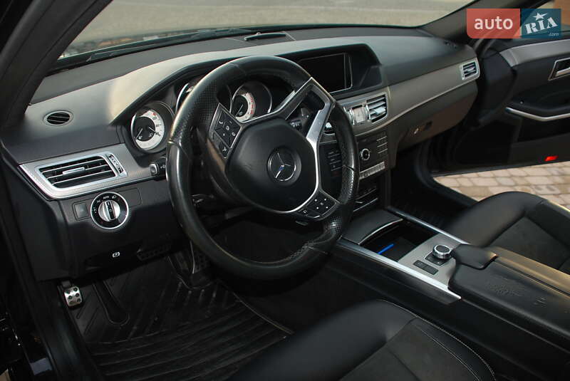 Універсал Mercedes-Benz E-Class 2016 в Волочиську