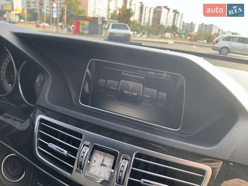 Седан Mercedes-Benz E-Class 2015 в Києві