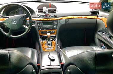 Седан Mercedes-Benz E-Class 2003 в 