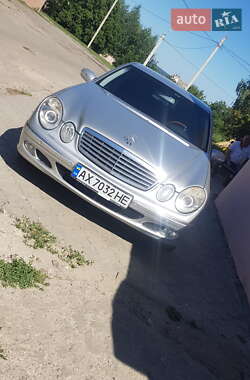 Седан Mercedes-Benz E-Class 2004 в Харькове