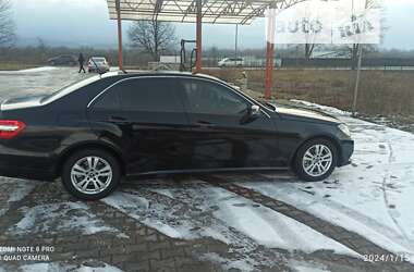 Седан Mercedes-Benz E-Class 2012 в Тячеві