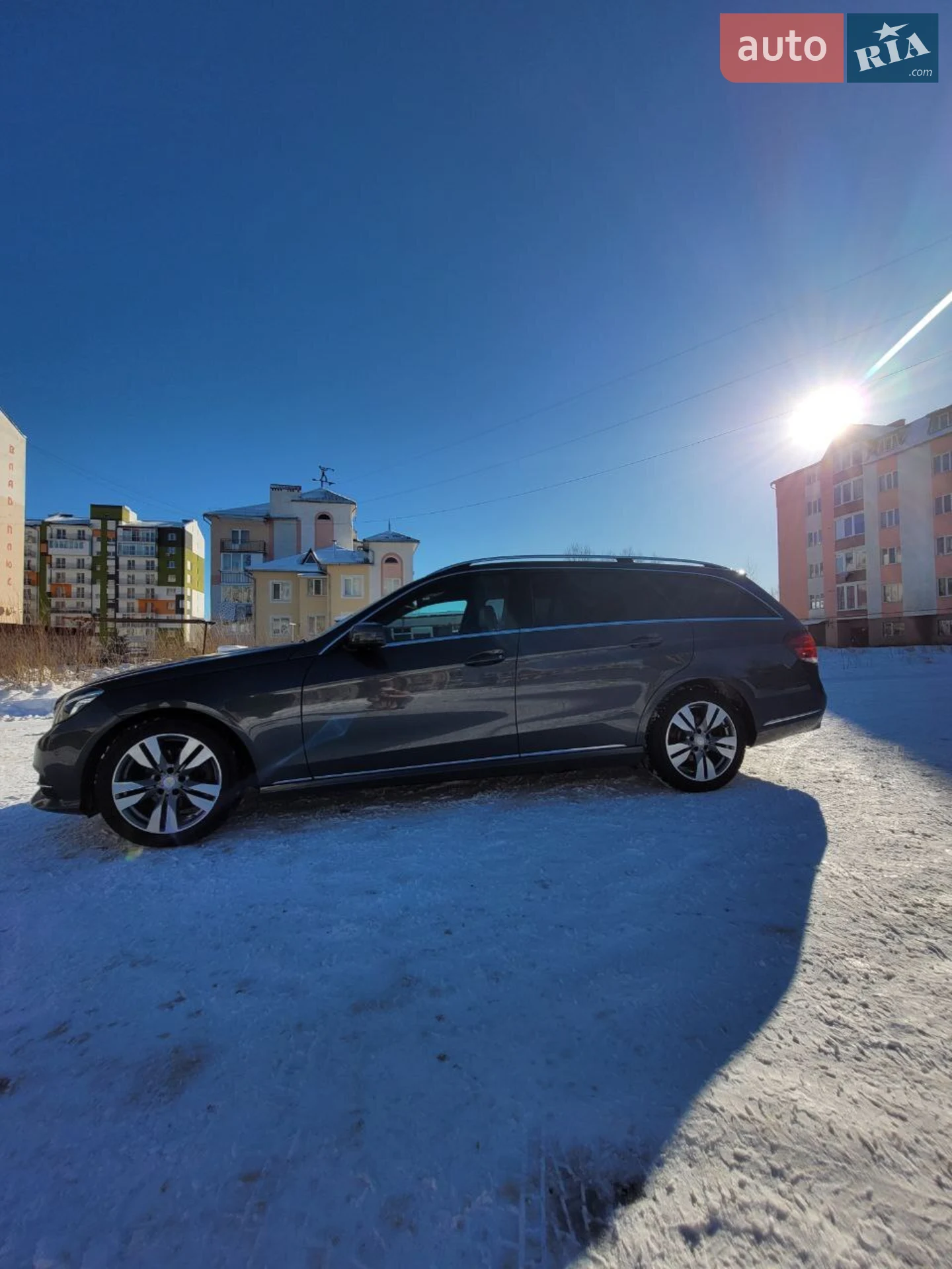 2016 Mercedes-Benz E-klasse - фото 1