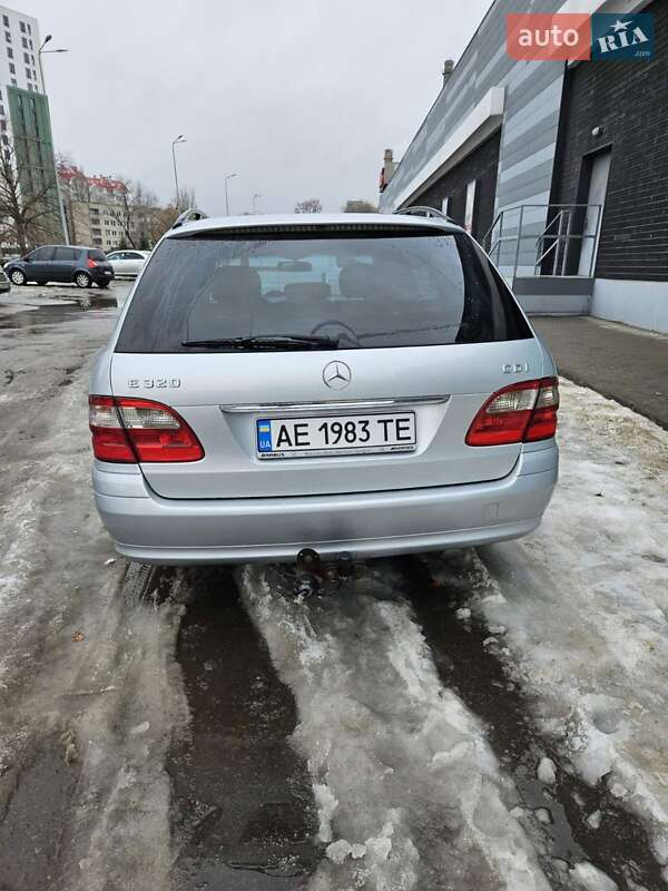 Универсал Mercedes-Benz E-Class 2005 в Днепре