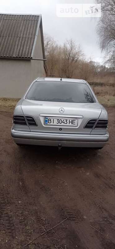 Седан Mercedes-Benz E-Class 1997 в Полтаві