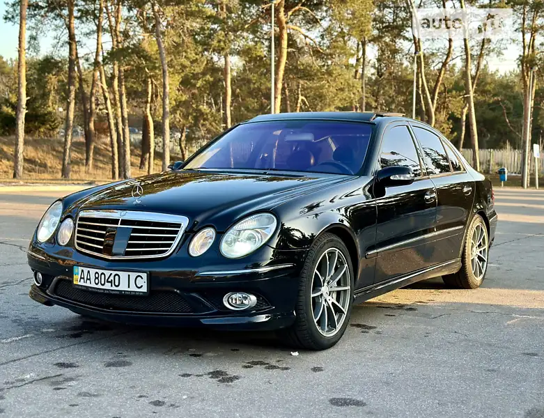 Mercedes-Benz E-Class 2004