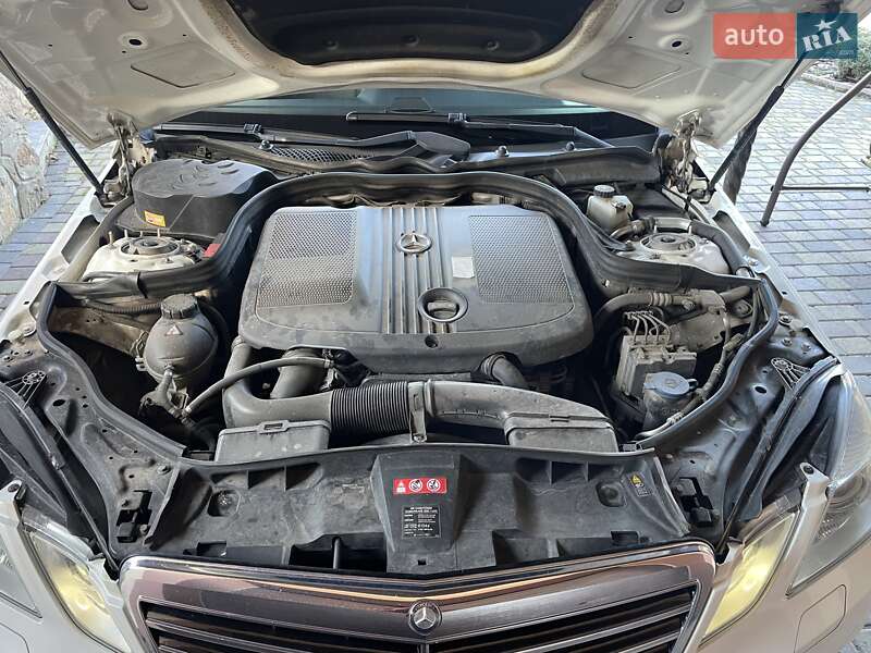 Универсал Mercedes-Benz E-Class 2012 в Умани