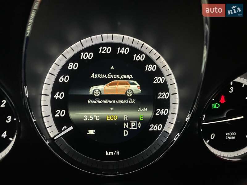 Универсал Mercedes-Benz E-Class 2012 в Умани