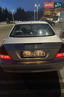 Седан Mercedes-Benz E-Class 2002 в Харкові