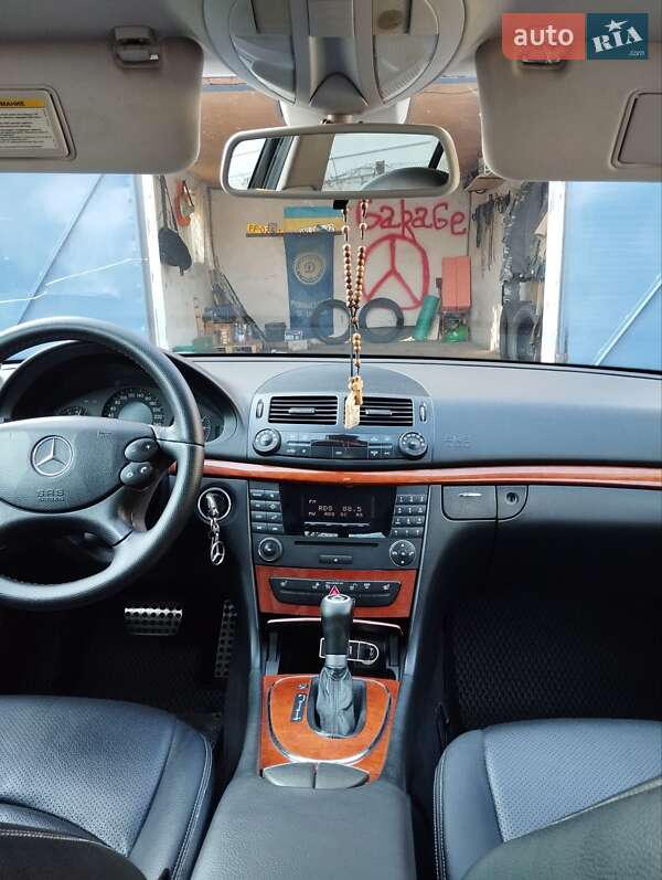 Седан Mercedes-Benz E-Class 2006 в Києві