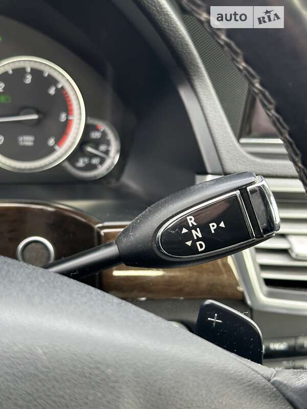 Седан Mercedes-Benz E-Class 2012 в Одесі