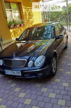 Седан Mercedes-Benz E-Class 2006 в Виноградові