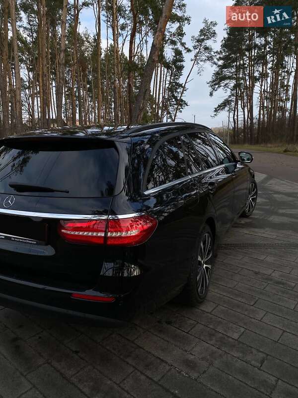Универсал Mercedes-Benz E-Class 2019 в Житомире