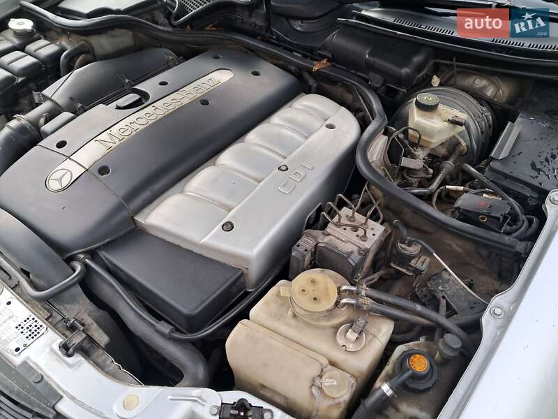 Универсал Mercedes-Benz E-Class 2002 в Львове