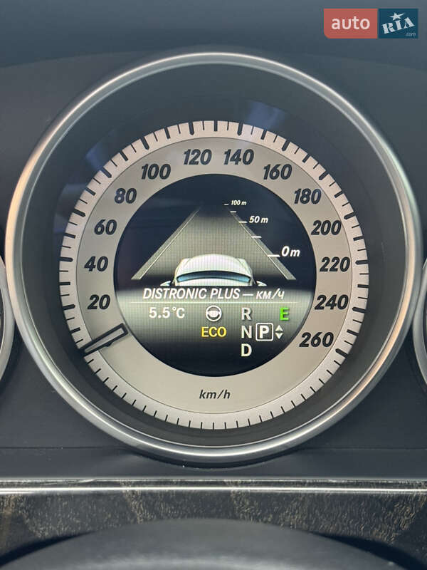 Седан Mercedes-Benz E-Class 2013 в Киеве