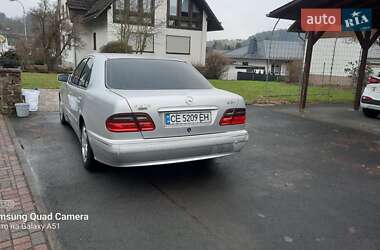 Седан Mercedes-Benz E-Class 1999 в Черновцах