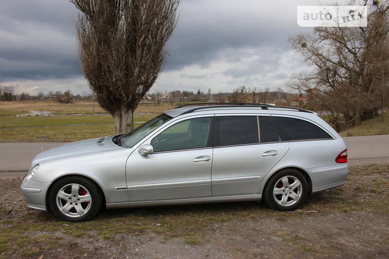 Mercedes-Benz E-Class 2005