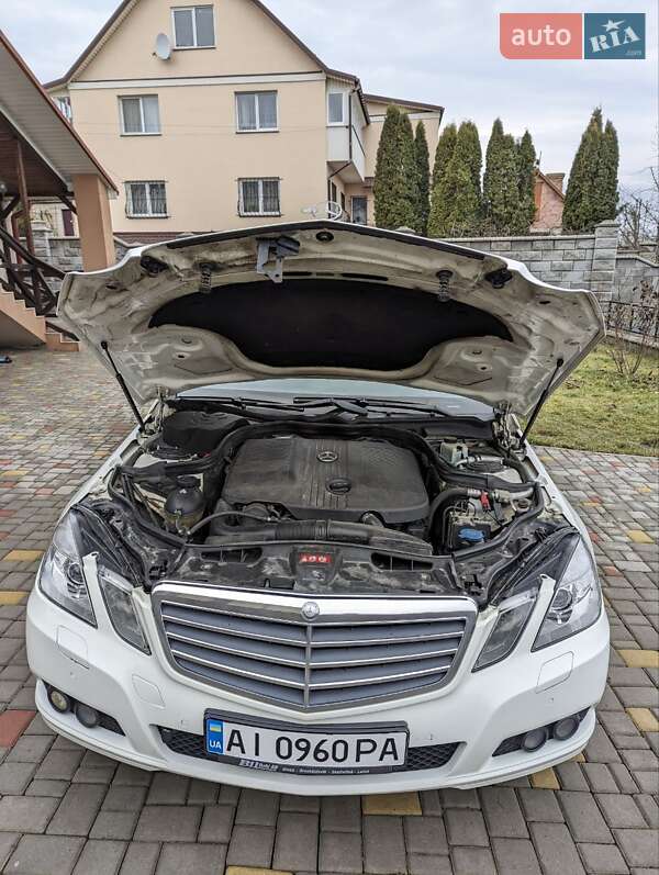 Універсал Mercedes-Benz E-Class 2011 в Рівному