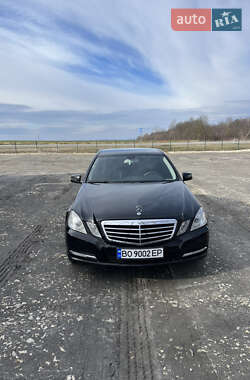 Седан Mercedes-Benz E-Class 2011 в Тернополе