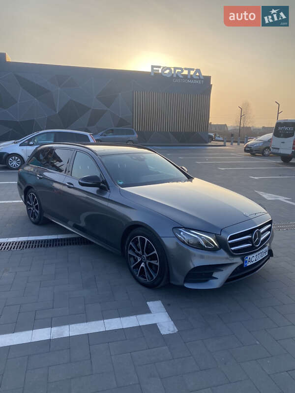 Универсал Mercedes-Benz E-Class 2017 в Луцке