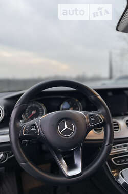 Универсал Mercedes-Benz E-Class 2017 в 