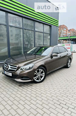 Седан Mercedes-Benz E-Class 2013 в Тернополі