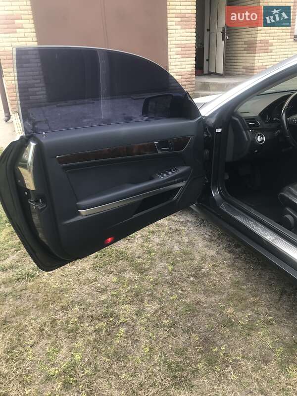 Купе Mercedes-Benz E-Class 2010 в Днепре фото 7 Купе Mercedes-Benz E-Class 2010 в Днепре