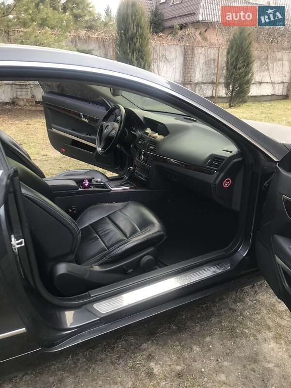 Купе Mercedes-Benz E-Class 2010 в Днепре фото 14 Купе Mercedes-Benz E-Class 2010 в Днепре