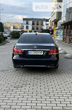 Седан Mercedes-Benz E-Class 2013 в Ужгороді