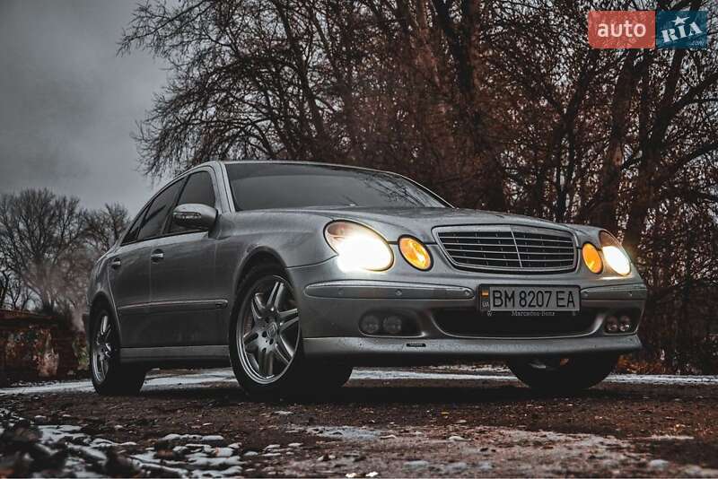 Седан Mercedes-Benz E-Class 2002 в Сумах