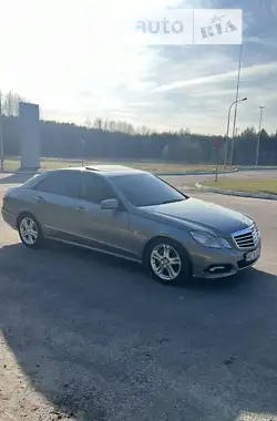 Mercedes-Benz E-Class 2010