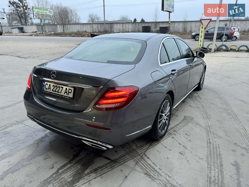 Mercedes-Benz E-Class 2016