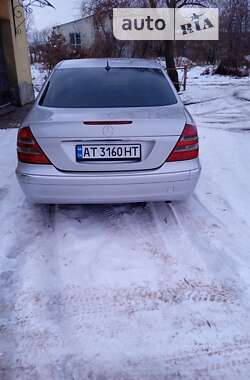 Седан Mercedes-Benz E-Class 2002 в Івано-Франківську